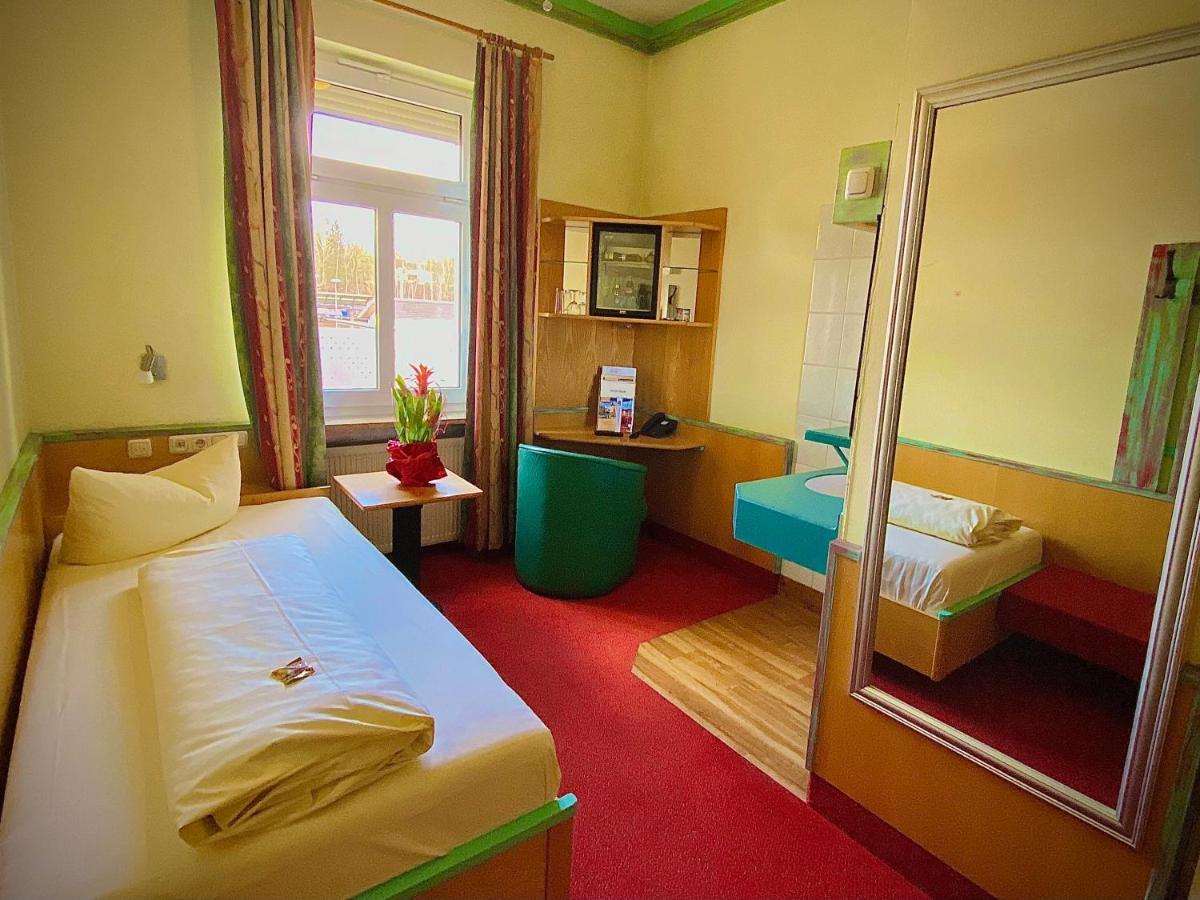Meister BÄR HOTEL Fichtelgebirge Marktredwitz Buitenkant foto